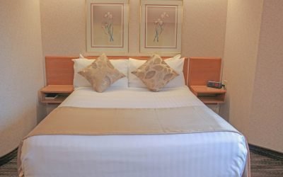 Queen Bedroom